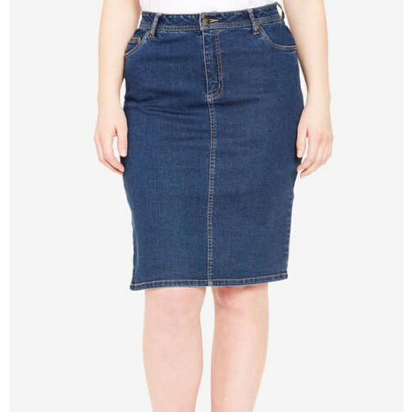 Denim skirt - Picture 1 of 1